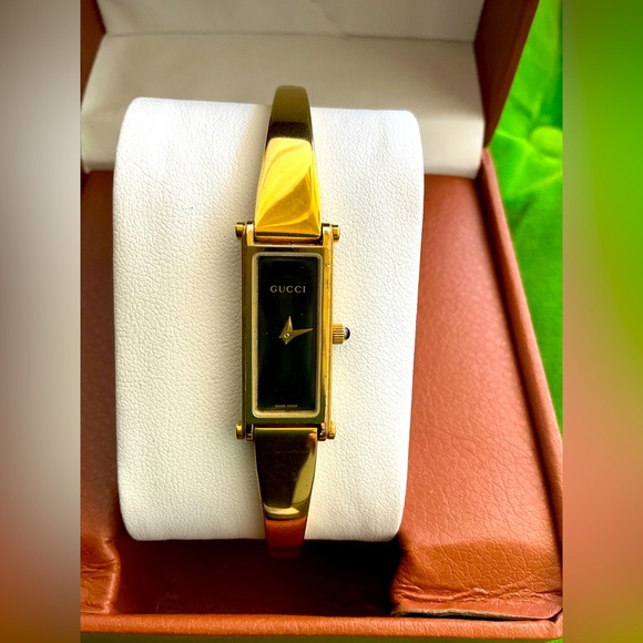 Modern GUCCI bangle watch🔥🔥🔥 - Picture 1 of 16